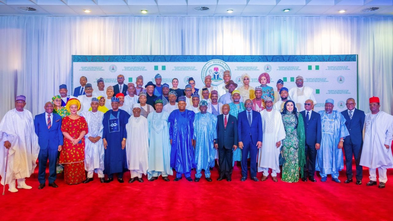 18 ex-lawmakers, 4 ex-Ministers; Meet President Tinubu’s team of 45